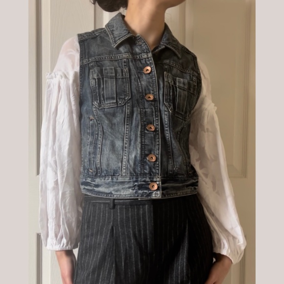 Denim Jean Vest with Chest and Side Pockets by Express, Women’s size S - Picture 1 of 6